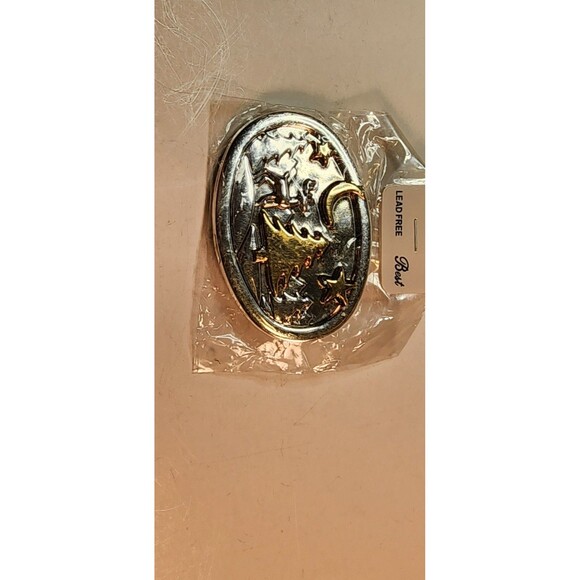 BEST Oval Christmas Tree Reindeer Two Tone Brooch Pendant Vintage New In Pkg - Picture 2 of 7